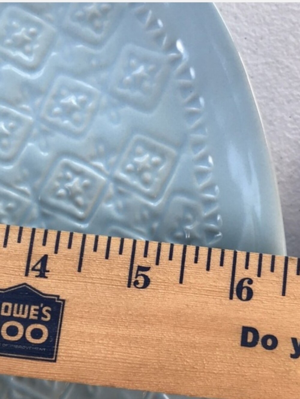 Pottery Barn Egg Shaped Plates, Set Of 4, In Egg Shaped Box - Picture 4 of 4